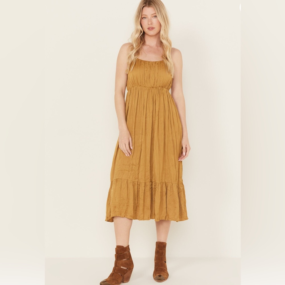 Brand new MYSTREE WOMEN'S SATIN RUFFLE CAMI MIDI DRESS